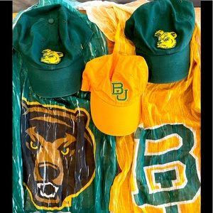 Baylor hats and scarf